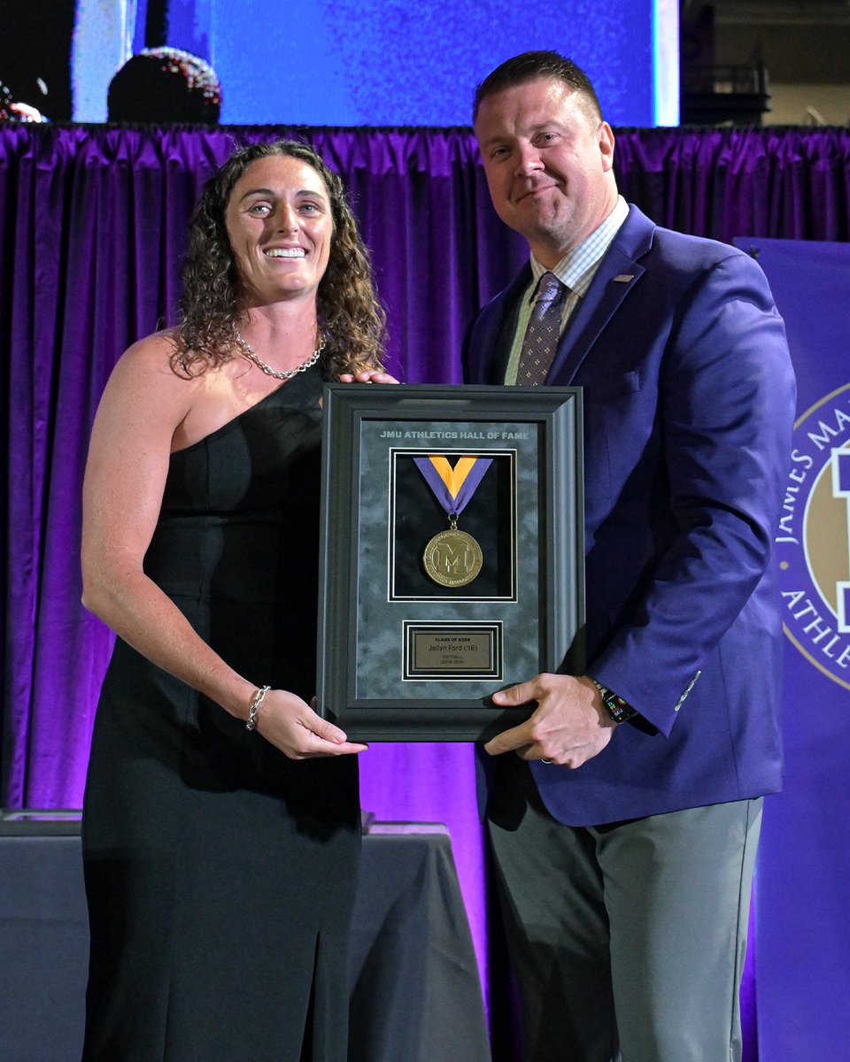 JMUSoftball's tweet photo. Congratulations to our own @jaylander12 on being inducted into the @JMUSports Hall of Fame last night 🎉

#GoDukes https://t.co/Akxd8O4HfX