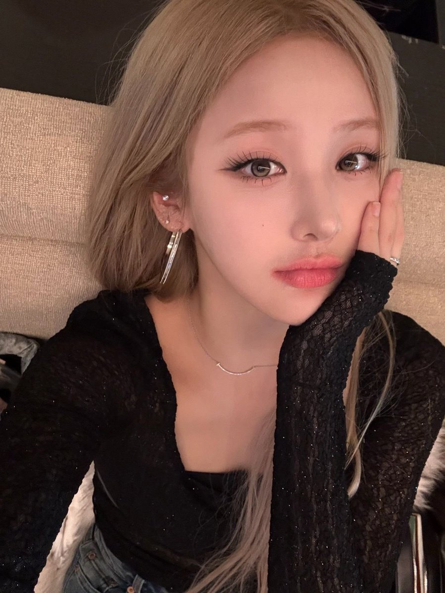 nimijuy's tweet photo. 애인 구 https://t.co/8i4zku6Riy