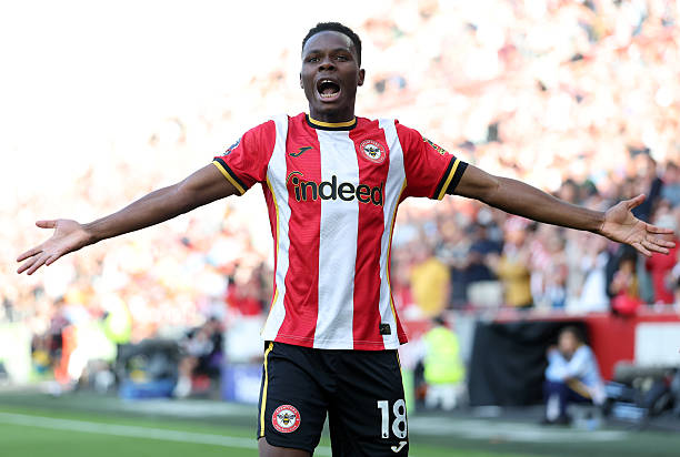BeyondTheFPL's tweet photo. 🔴 Sangaré hooked at half-time for Brentford.

A difficult first half for the midfielder as Brentford make the change at the break. https://t.co/fdCxmBY6KC