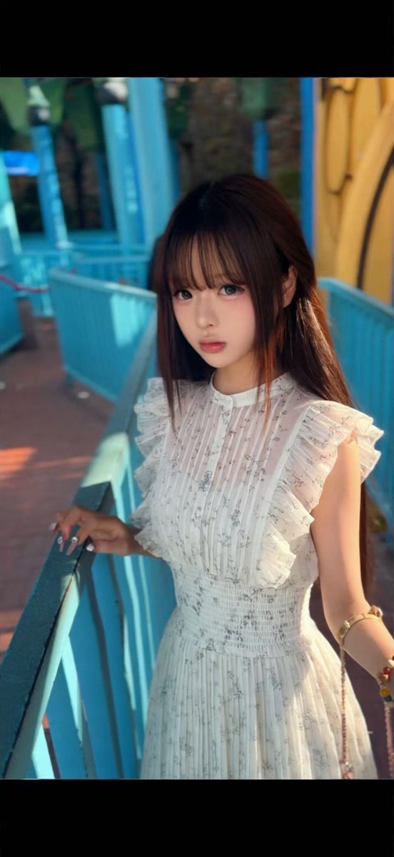 YukuiW33916's tweet photo. 如果看到我会起立 那证明你的钱包要上交给我了 #ATM #贡奴 #贡猪 #上贡 #工资奴 https://t.co/hxcNtq67pJ