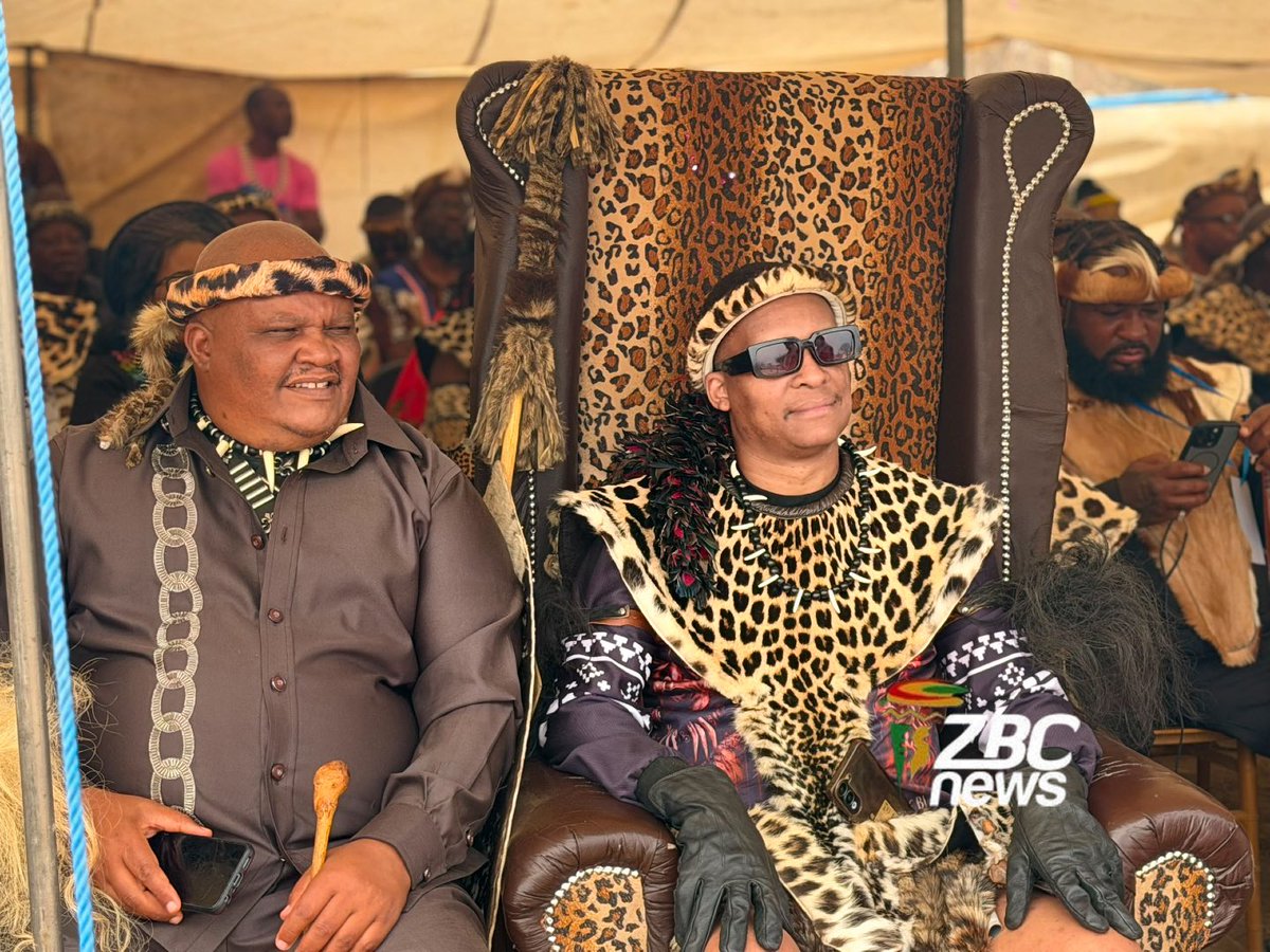 Awakhiwe_'s tweet photo. Niyoze nithi bhuti !

Vuka Sizwe saboKhokho .

Bayede Mzilikazi KaMashobane .

#Mzilikazi https://t.co/nmOWUvhCET