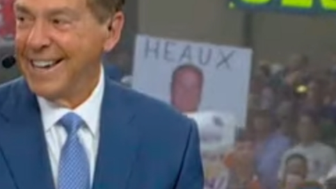 RedditCFB's tweet photo. HEAUX https://t.co/Ome18FOI3X