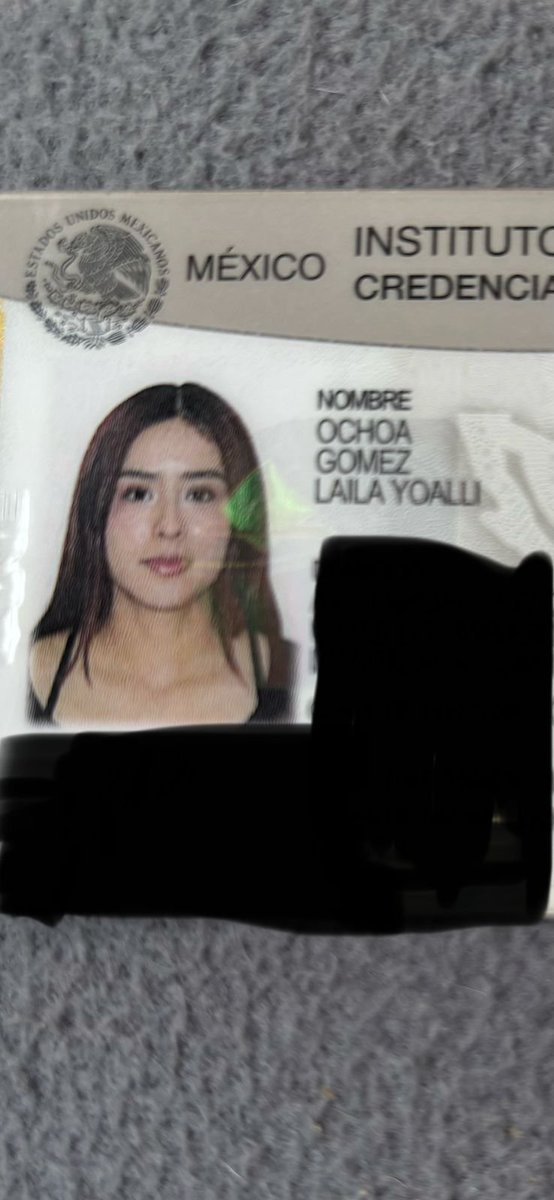LaCadenciaL's tweet photo. Yoalli, encontramos tu cartera . Manda DM para que l recuperes. 

Twitter haz tu magia. https://t.co/1qQCMOsZLi