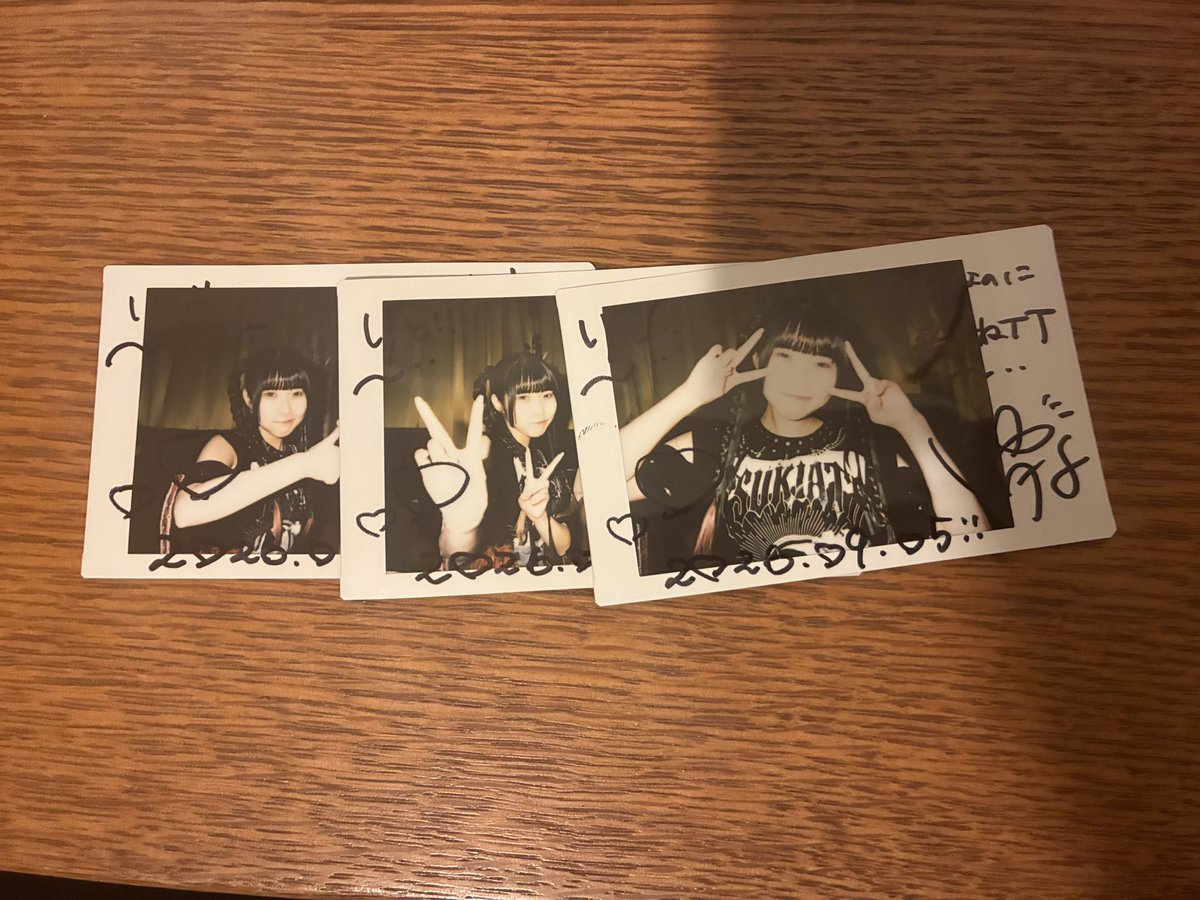 SC_Rito_fp12's tweet photo. 今日のチェキツイ！ゆなたん！

相変わらず可愛いさんでした

レス沢山ありがとう👍
今日も今日とて全力Days.界隈
フロアがかなり湧いてたね。

ゆなたんはいつも激アツセトリで輝いてる
ステージを縦横無尽！
全曲好きな前提だけど久しぶりの曲はやっぱり楽しいね

 #ゆなたんといっしょ
 #早﨑優奈 https://t.co/LWw43Ut96J