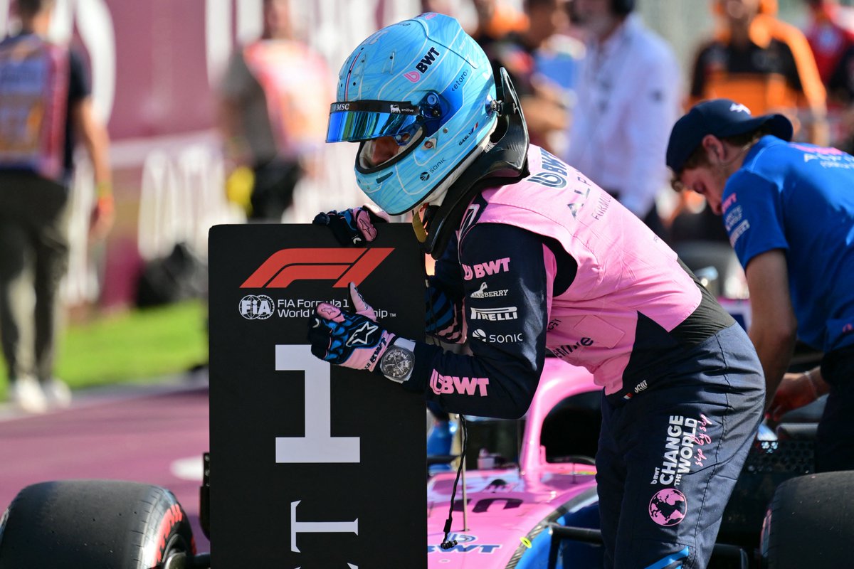 OptaJean's tweet photo. 10 - Les polemen français en Formule 1 :

Patrick Depailler (1 en 1974)
Jean-Pierre Jarier (3 en 1975-78)
Jacques Laffite (7 en 1976-81)
Jean-Pierre Jabouille (6 en 1979-80)
René Arnoux (18 en 1979-83)
Didier Pironi (4 en 1980-82)
Alain Prost (33 en 1981-93)
Patrick Tambay (5 en 1983-84)
Jean Alesi (2 en 1994-97)
🆕 Pierre Gasly (2026)

Attente. #ItalianGP
