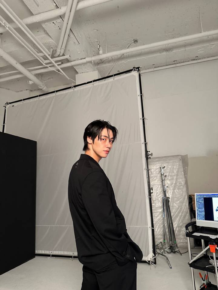 ssong2bird's tweet photo. 24협을얼마나사랑하냐고묻는다면
그때로 돌아가서 다시 취준도 할 수 있음 https://t.co/L310nCHOJi