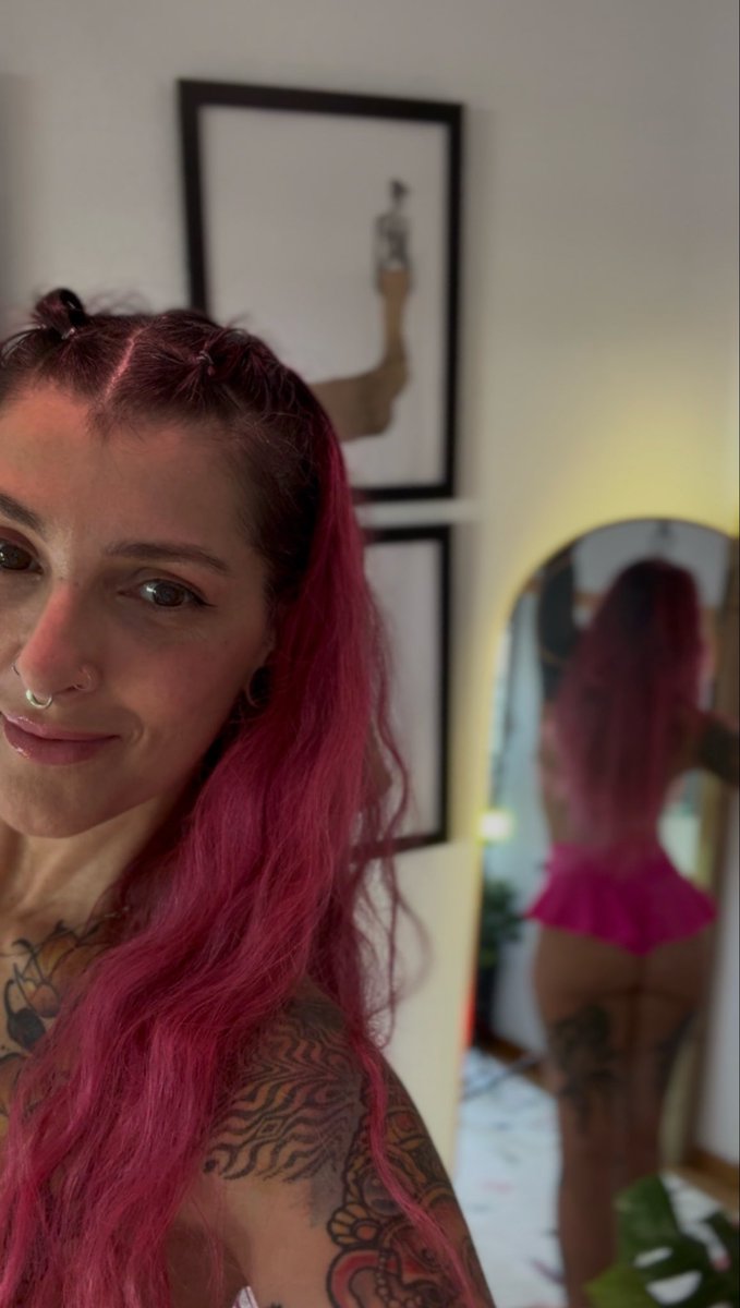meerajulz's tweet photo. Sweet, pink &amp; definitely plotting something 🎀💗
#shibari #model #TattooedWoman #female https://t.co/76GAdaT0M9