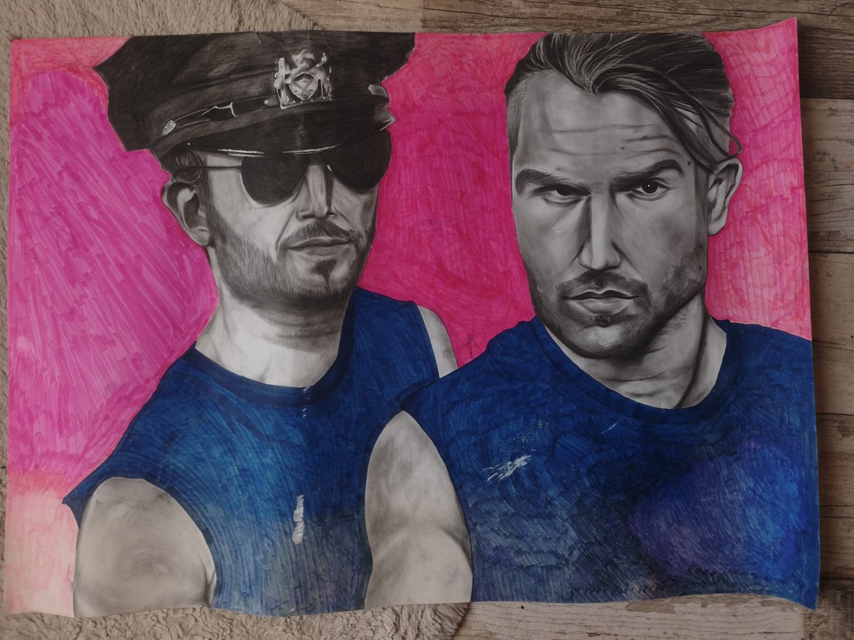 Lucywalks88's tweet photo. Have to give it a little makeover soon..
@MmmGorgeous @DirtyDangoCurty https://t.co/9OZ5LzA2MG