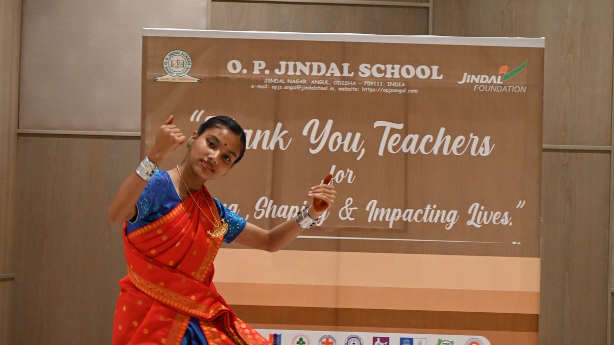 opjsangul's tweet photo. The celebration honoured our dedicated teachers and staff for their invaluable contribution to shaping young minds. Shri Nair highlighted the profound role of teachers in nurturing responsible citizens and building the nation. A memorable day celebrating those who inspire, empower and make a lasting difference! 
#CelebratingTeachers #OPJSAngul