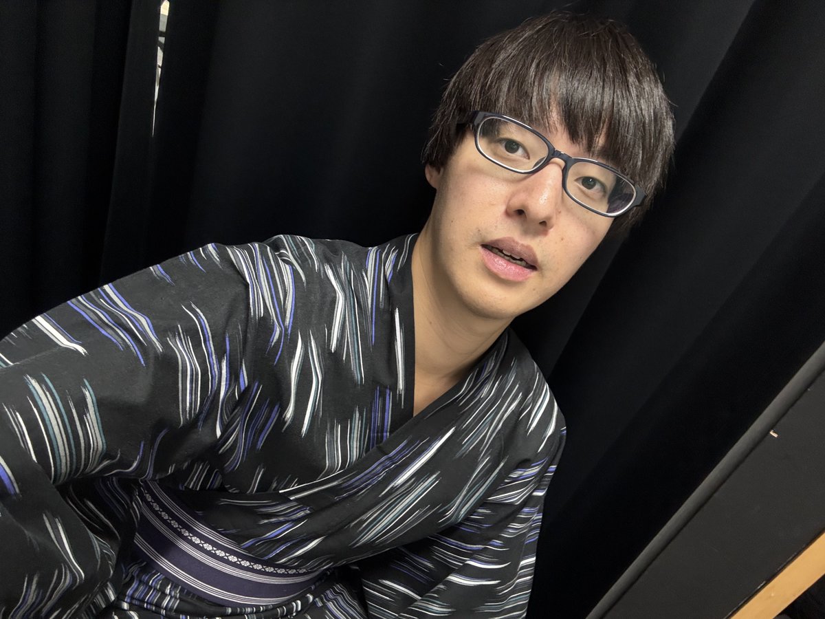 teradann's tweet photo. 今日は浴衣で大喜利をしました！
漫才師は浴衣が着れていいなと思っていたので嬉しい！なんの柄！？ https://t.co/LBh3jOjLKO