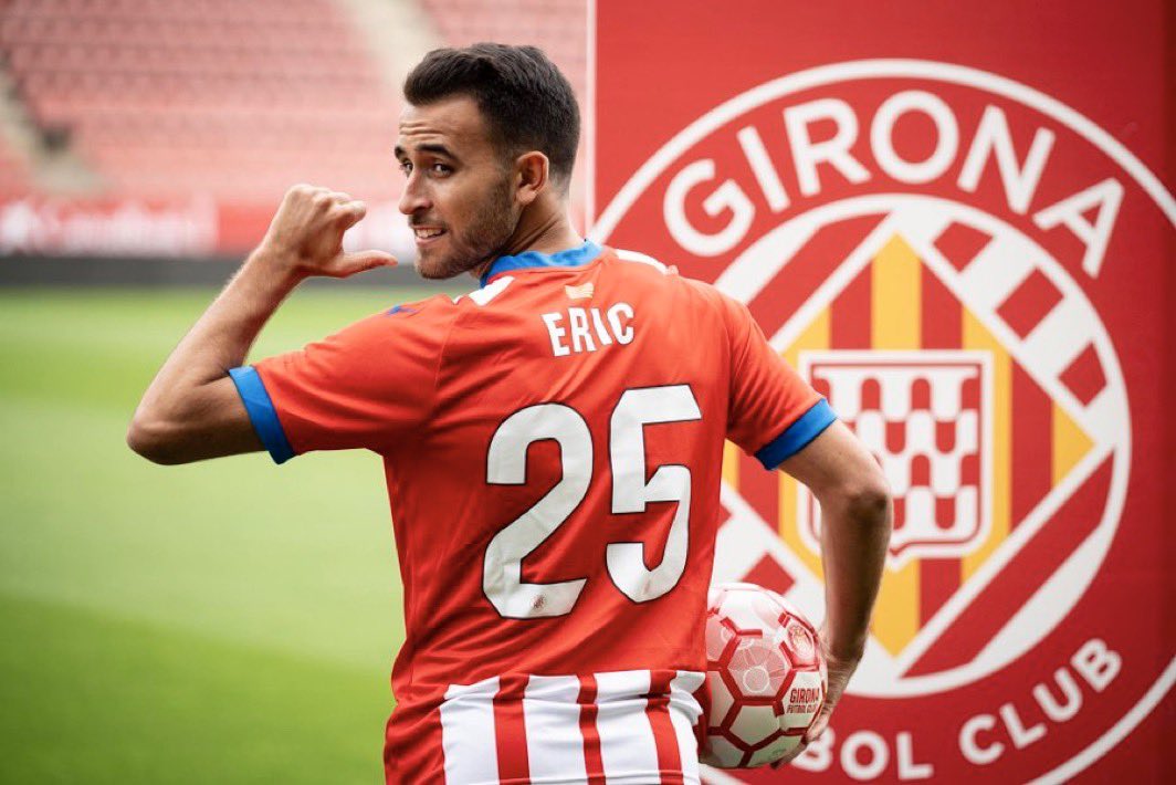 AlberBlau's tweet photo. Marc Casadó diciendo que las instalaciones del Dépor son mejores que las del Barça justo cuando sale cedido.

Eric García, cuando salió cedido al Girona, entendió que tenía que mejorar, trabajó, volvió más fuerte y hoy es campeón del mundo y capitán del Barça.

La diferencia no está en las instalaciones. Está en la mentalidad. Y Eric lo entendió. Casadó, de momento, no.