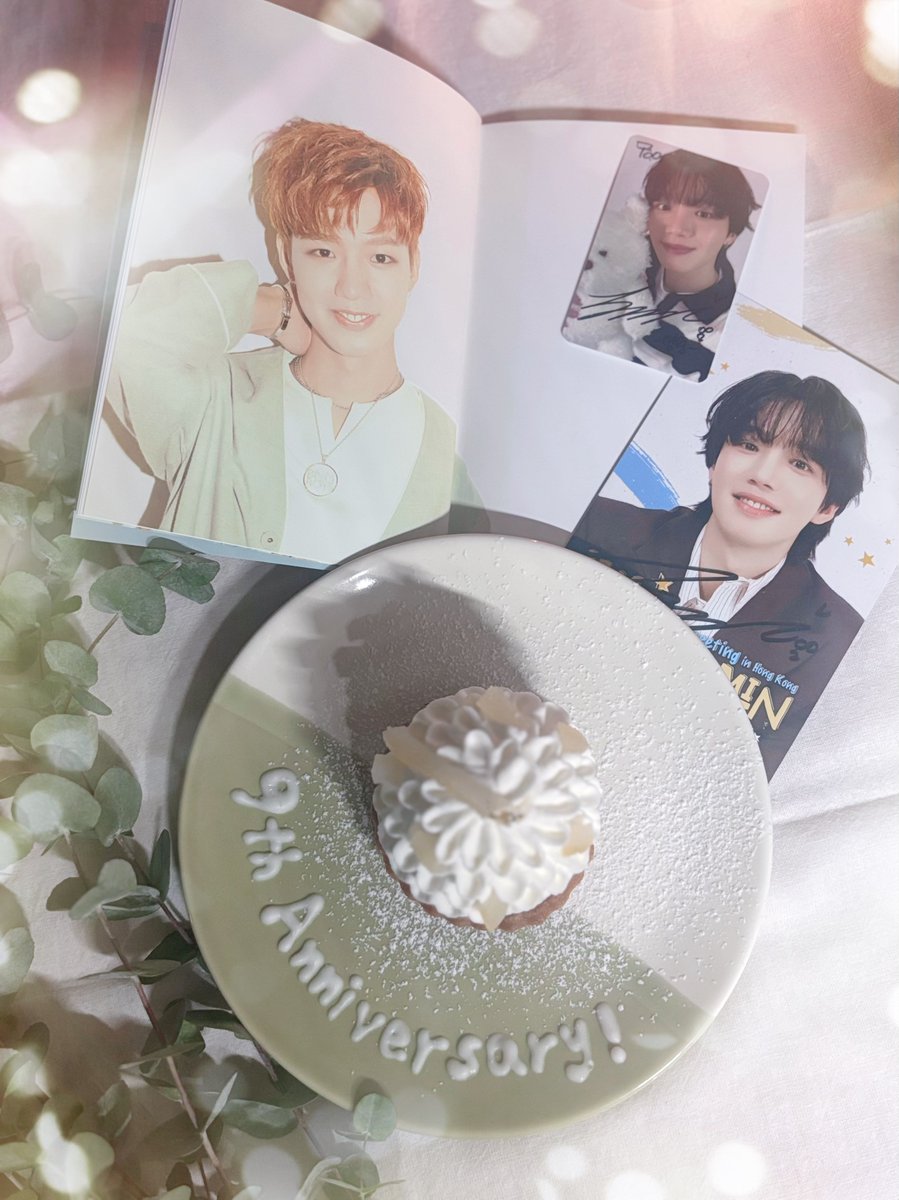 BerryEri_0's tweet photo. ୨୧┈┈┈┈┈┈┈┈┈┈┈┈┈┈┈┈୨୧
🎂 영미나 데뷔 9주년 축하해 🎂
앞으로도 다양한 모습 많이많이 보여줘♡
언제나 네 편이야🫶🏻︎

#임영민 #LIMYOUNGMIN #イムヨンミン
@LYM_offcl
୨୧┈┈┈┈┈┈┈┈┈┈┈┈┈┈┈┈୨୧ https://t.co/VHNR7ME03Y