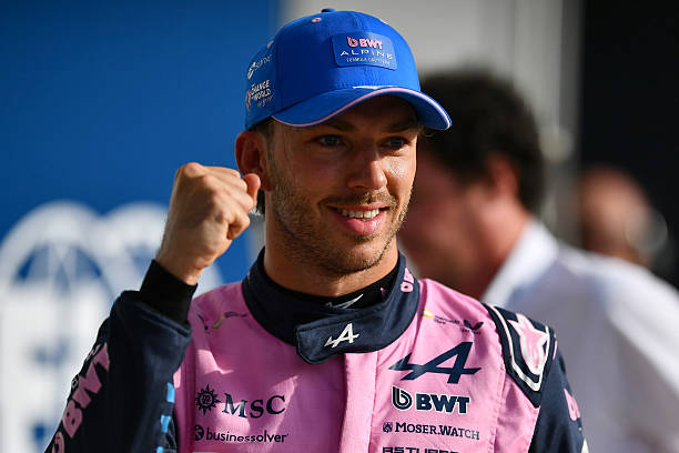 PG10__Inside's tweet photo. 🔵 Pierre Gasly : 

"J'ai vraiment tout donné. À Ascari et à la Parabolica, c'était très difficile. Ce week-end, nous avons déjà vécu beaucoup d'émotions. J'ai essayé de rester concentré et nous avons réussi. Demain, la course sera longue, mais nous avons le rythme et je vais tout donner."

(@FormulaPassion) 

#F1 #ItalianGP 🇮🇹