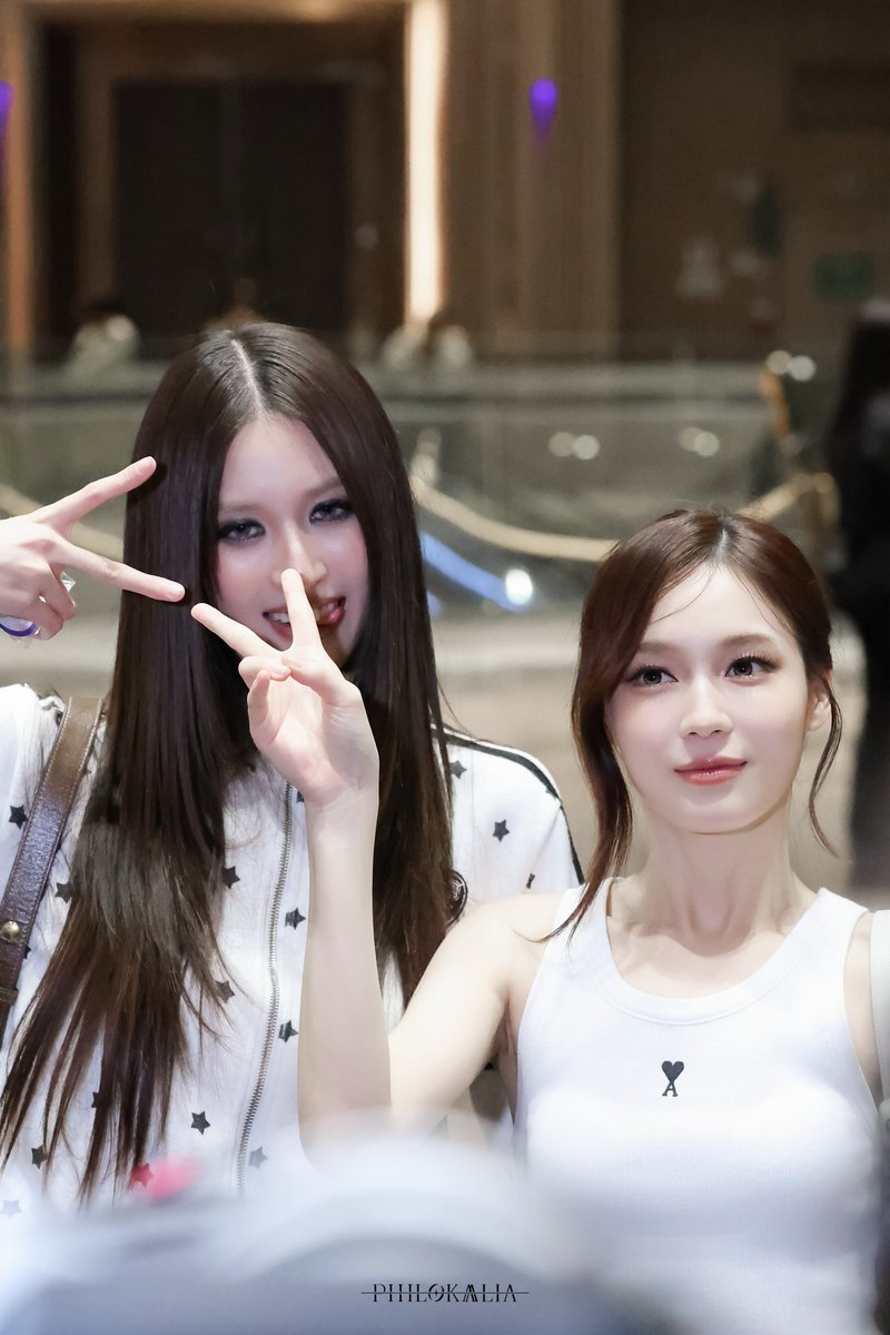 Philokalia011's tweet photo. 260904
Pretty bestie
LOVE IN PRIMAVERA STYLE
VIEW GUCCI VIBES
#GucciPrimaveraxLoverrukk
#GucciPrimaveraxView
#GucciPrimavera
#loverrukk https://t.co/2BfL8RWgPp