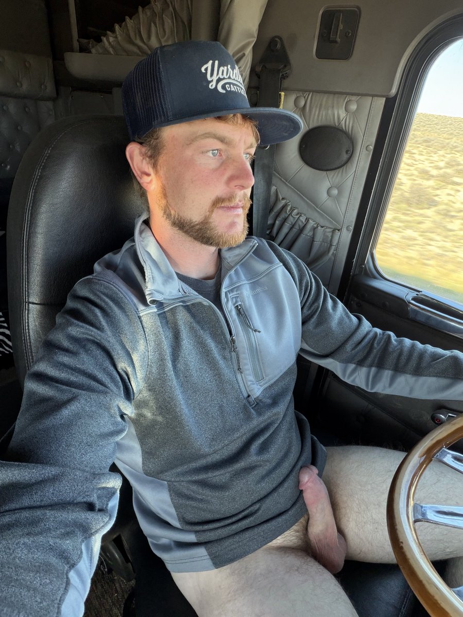 Newt130930's tweet photo. Who else likes their cock out while driving? https://t.co/1hfudJSA8h