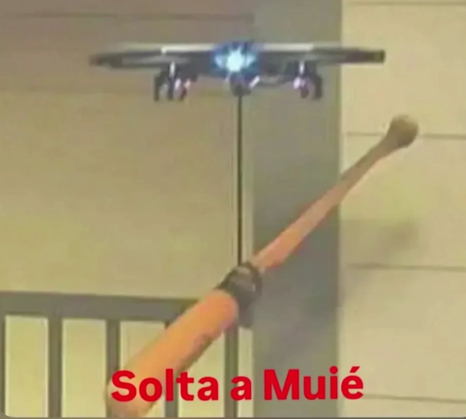 Ratanaba_pov's tweet photo. *Piso no pé da minha esposa sem querer*
O drone do Augusto Cury https://t.co/qARIfp4VPj