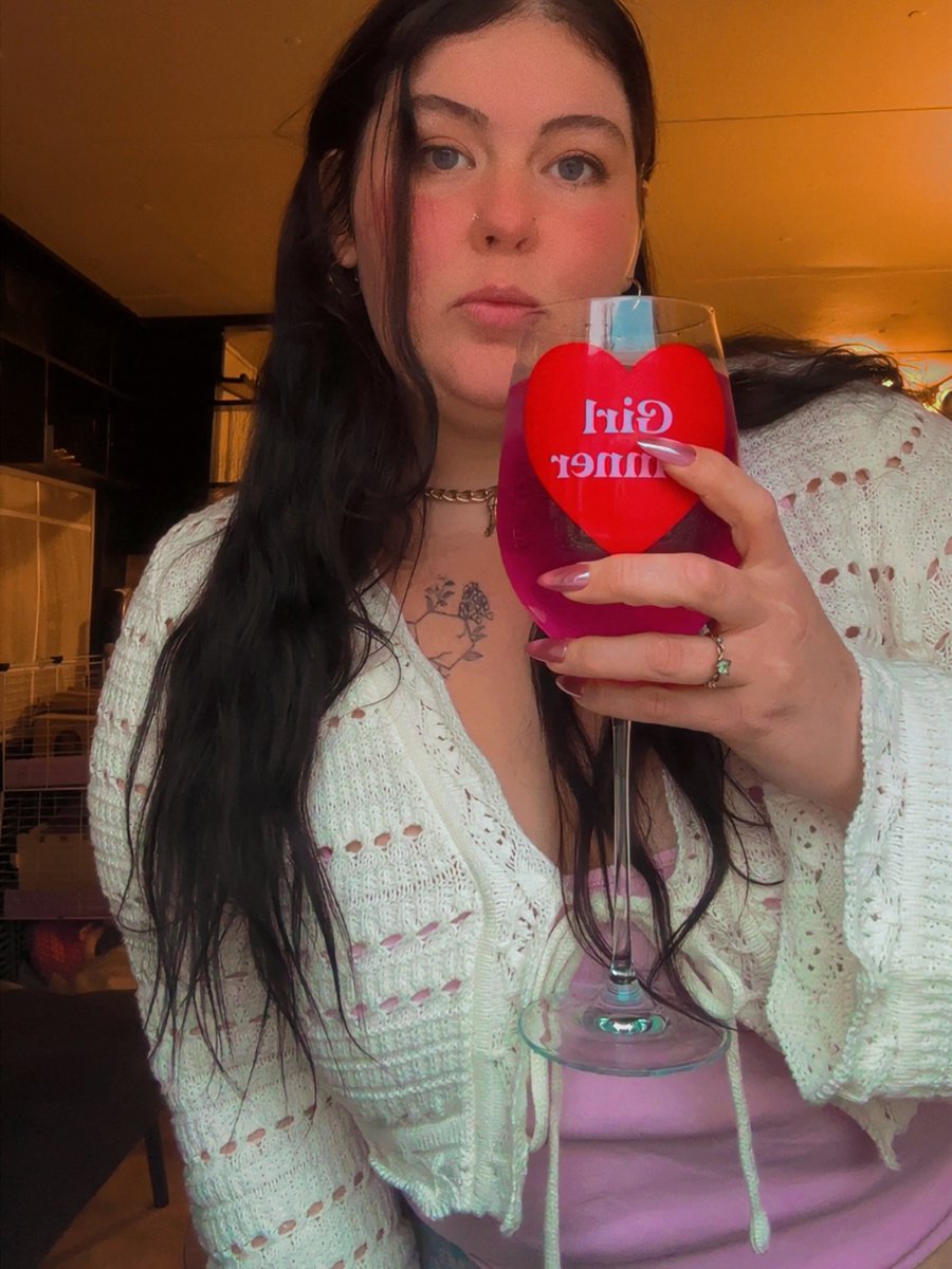 LeandraYanibell's tweet photo. Looking sweet and innocent, but honestly ready for some fatherless behavior. https://t.co/G1sIERPKuE