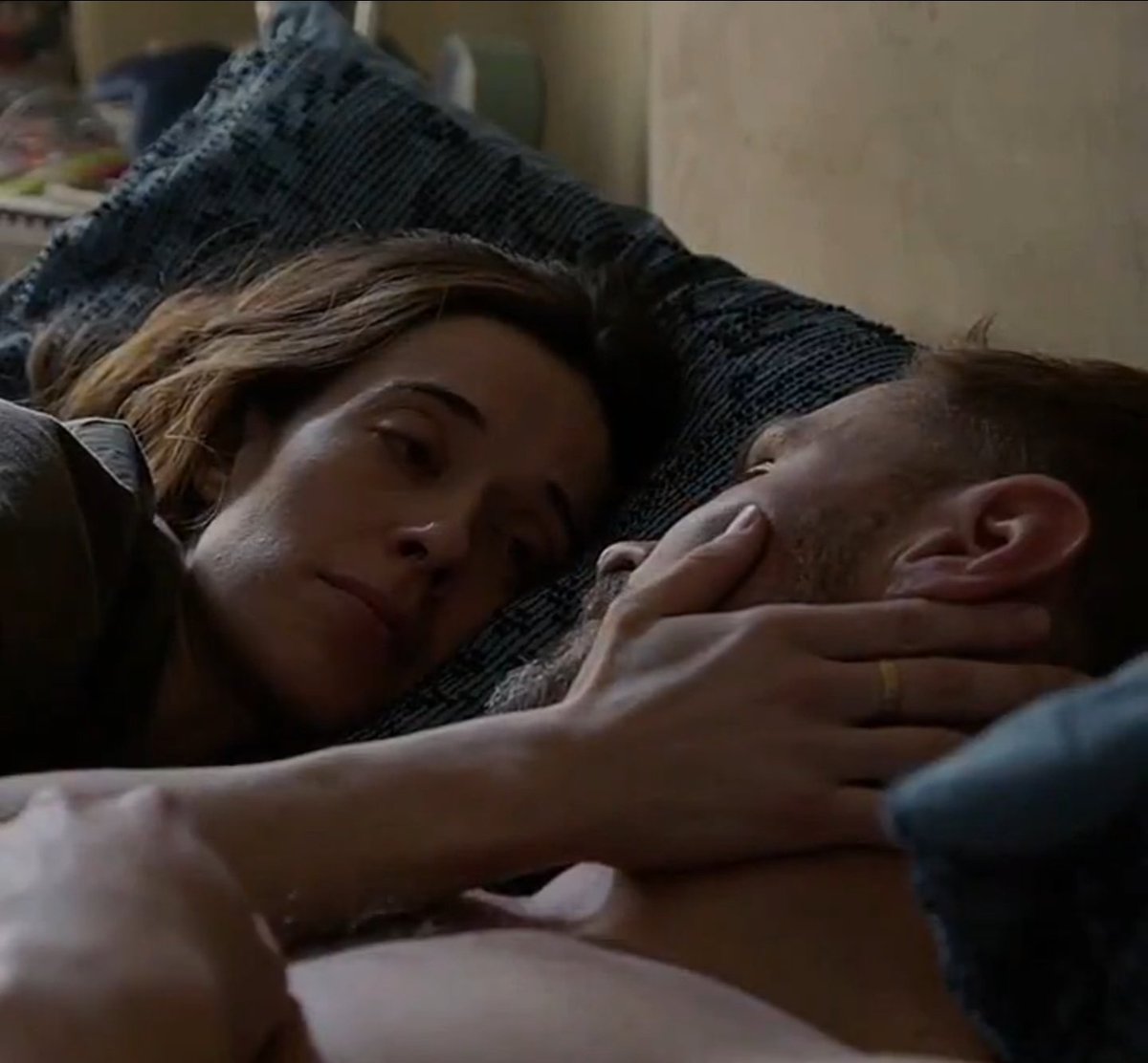 Fact12387039's tweet photo. The best ship that ever was. ❤️

#Burzek https://t.co/8N0n4gnV4w