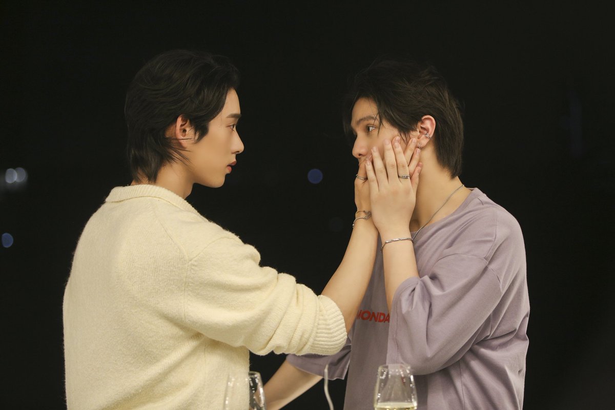 YouManiacSeries's tweet photo. วันเกิดปีนี้มีม๋าเด็กเป็นของตัวเองยังคับ🐶✨

#YouManiacSeriesEP2
@Williamjkp1 @EstRvp https://t.co/nFTonIB8ff