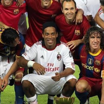 LaNuevaEraFCB_'s tweet photo. JULIÁN en el próximo Atleti-Barça https://t.co/p6vr271KMO