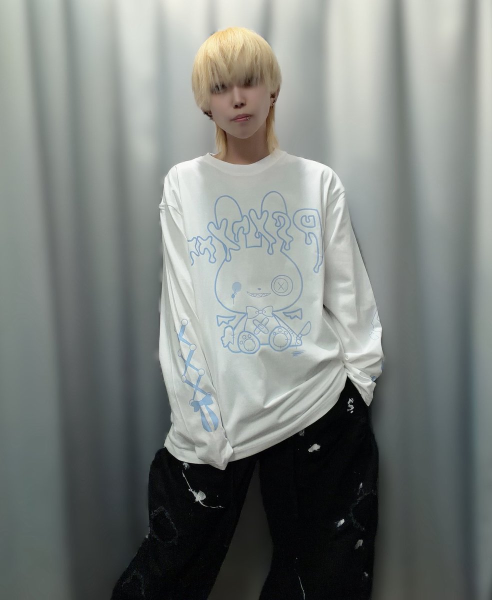 psynyxx_yuta's tweet photo. 一緒に協力してくれたバイトちゃんにも本当に感謝の気持ちでいっぱい。。
新商品がなかなか出なくて悩んでた時に一緒にデザインして考えてくれてPSYNYXXの新商品として素敵な商品が出来ました💫
みんなGETしてね！！
#サブカル #地雷系 #jiraikei #天使界隈 #中性 https://t.co/FQiJwu82IB