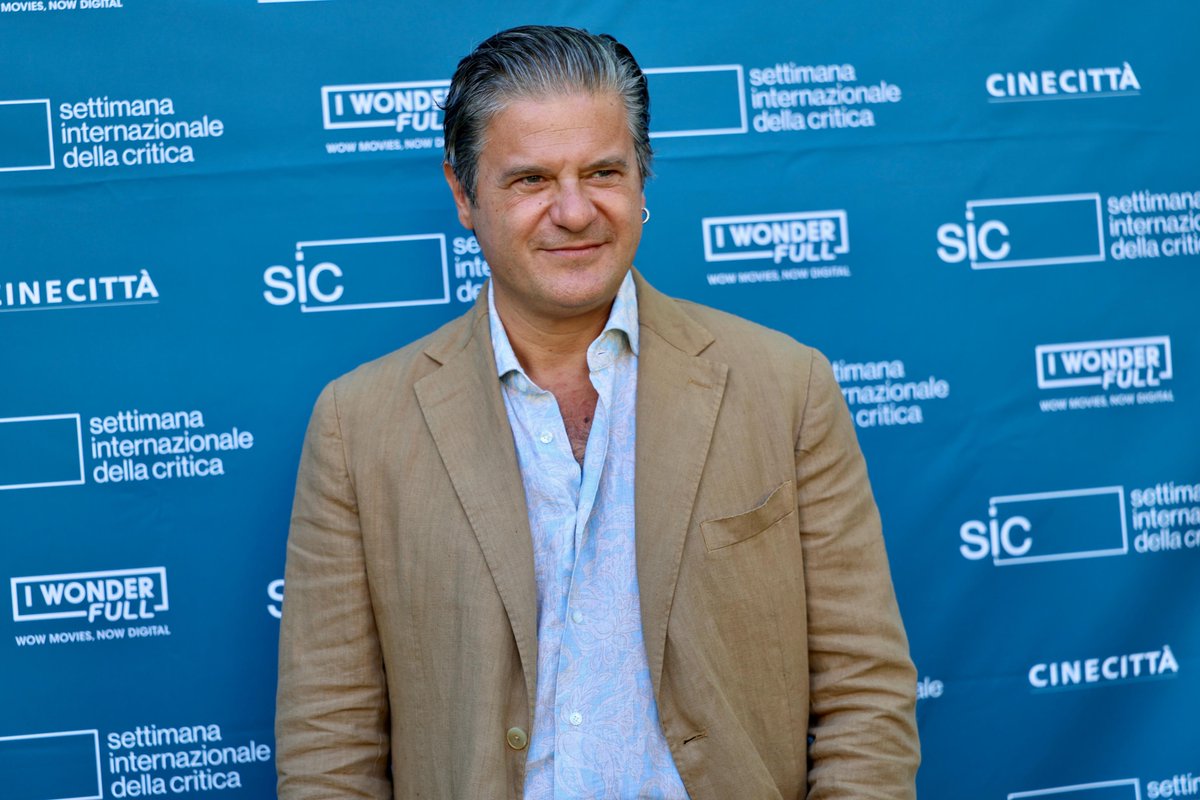 RaiCinema's tweet photo. All'83° Mostra del Cinema di Venezia debutta Il grande Giaffa di Marco Santi, film di apertura della sezione SIC - SETTIMANA DELLA CRITICA. @la_Biennale https://t.co/NAwhV5mDqx