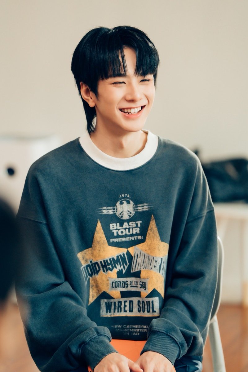 savewrg's tweet photo. แม่ทีมว่านใช่ไหมงับ งื้อออ แม่ค้าบบบบบบบบบบ

 MR FANBOY CHAPTER 2
#MrFanboyEP2 https://t.co/ZBq3DzOvRG