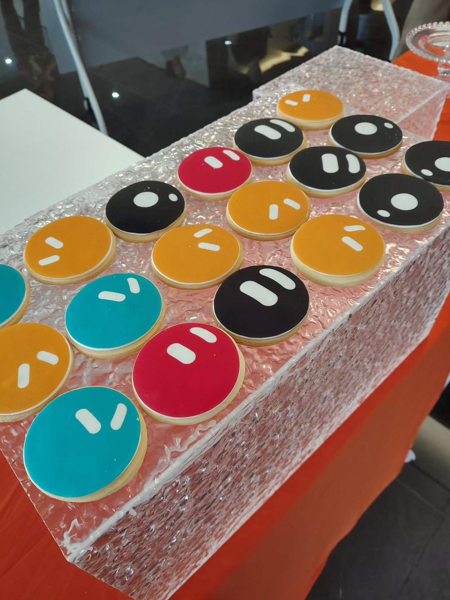 OrangeWong32889's tweet photo. A few quick snapshots from Grok Bot Meetup Chengdu today! 

致谢
​感谢今天的每一位志愿者，嘉宾，工作人员和参会的朋友
​和大家一起玩的很开心🫰🏻
谢谢你们让 Grok Bot Meetup Chengdu 真正发生。🤖💜

期待下一次，成都再见 👋 https://t.co/5m9EzgnXUh