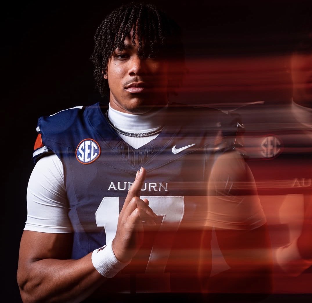 MikeyOver1's tweet photo. To the trenches 🪖🪏

Auburn -6.5 
AUB/BAY ov 58.5 ☢️
Memphis -10.5
LSU -9.5
Nebraska -23.5
CAL/UCLA ov 53.5
Cal +2.5
Hawaii +3.5

Saturday CFB, nothing hornier https://t.co/T0IPkpo8xo