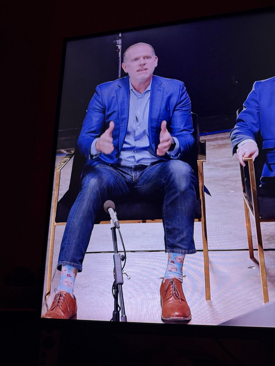 curlyheadmacy's tweet photo. Ermmmmm , why you wearing socks with babies on them ??? Creep. Fit in perfectly for MAGA First @GmorganJr https://t.co/zPW11JedCZ