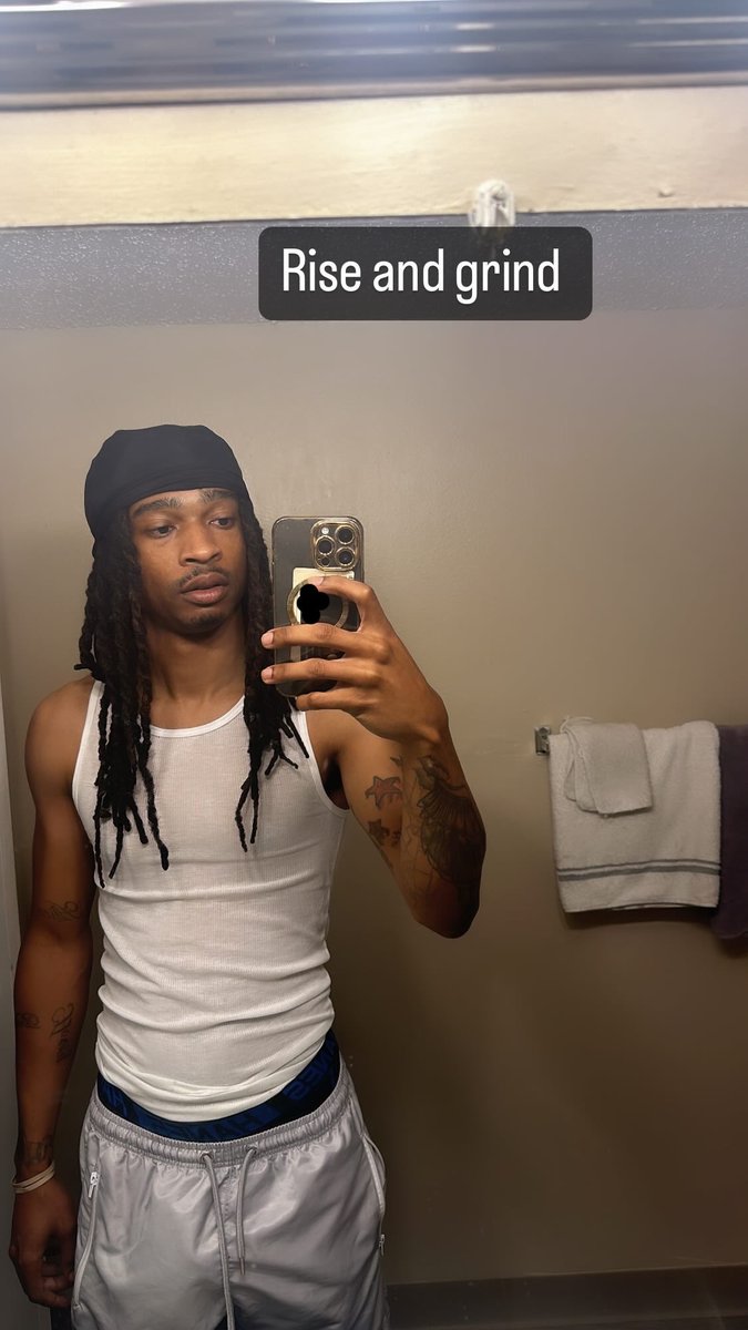 HeTrending_'s tweet photo. Rise &amp; Grind #STL https://t.co/q5LpojrBTt