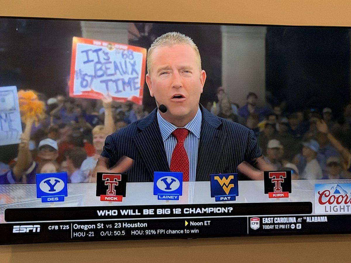 feedcattle's tweet photo. @ESPNCFB how can you be a perfect 0-5?  I don’t see the real pre-season @Big12Conference favorite @KStateFB up there!!! EMAW https://t.co/jOcz7mJGrZ