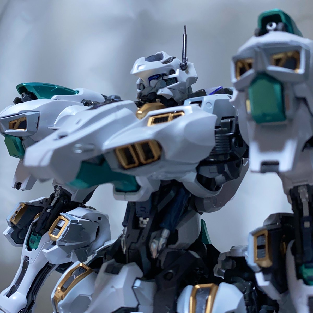 MM_herabuna_'s tweet photo. in era+ AZURE FALCON、全パーツ完成!所々、これで合ってるのかな?って部分があるけど、一応完成!疲れ果てたので墨入れとかは明日やる #inera+ #AZUREFALCON https://t.co/fp9QWDFdsT