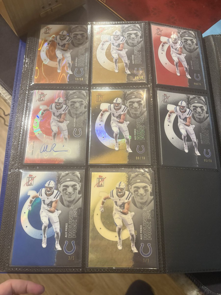A_Eiser's tweet photo. After many months and a decent amount of dollar signs my first rainbow is complete #ForTheShoe #AlecPierce @CardPurchaser https://t.co/eSJNvZinOr