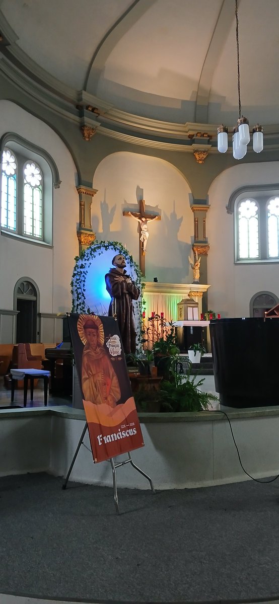 JohnZwicker1's tweet photo. Here I am!
~ #Lesson (Isaiah 58: 6-11 - what a beautiful reading)
#FirstSaturday #YearOfStFrancis Mass this morning at #StFrancisOfAssisi parish
A ๐ 4U here https://t.co/z43Xeva2lW