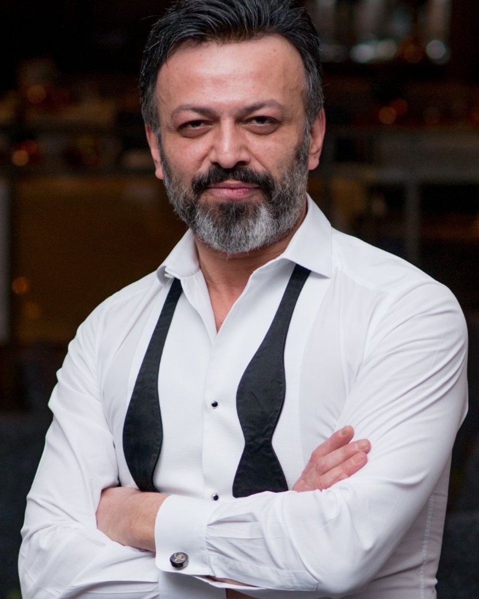 izmirgibiyiz's tweet photo. SON DAKİKA | Oyuncu Serhat Mustafa Kılıç evinde ölü bulundu. https://t.co/GQNBJPbdZk