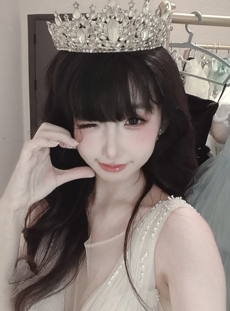 luvkaimoto's tweet photo. 人生妆造 我喜欢这个造型师 https://t.co/Q2tOoeAW9Z