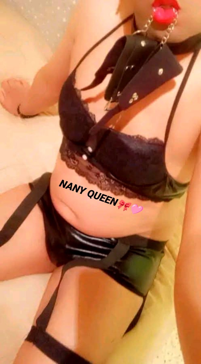 a3icvk's tweet photo. 🍑دلوعةل 🦋درجة 🍂الميا.صة
🍭و شقية👁 ل درجة🌈 المرقعة 🍼
و مولعة🍯 ل 👠درجة 💜اللبو.نة 🍺
.
.
.
.
#بنوتي_وافتخر
#NANYFemboy https://t.co/WmfIL1QehG