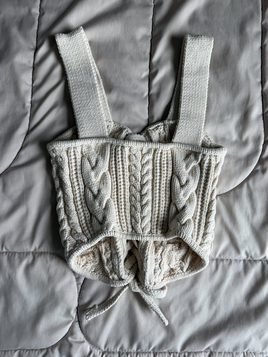 _uresweetypie's tweet photo. ส่งต่อ มือสอง 🤍

cps x 4eve เสื้อไหมพรม size x-small
(อก 28-32)
💵 100 (รวมส่ง)

💌 dm
#ส่งต่อเสื้อผ้า #ส่งต่อเสื้อผ้ามือสอง #ส่งต่อเสื้อผ้ามือสองราคาถูก #ส่งต่อของมือสอง https://t.co/QzteWQsw4v