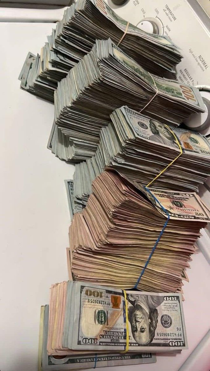 prophetessfay1's tweet photo. Your financial breakthrough is coming soon ✨ https://t.co/BvPHgashqf