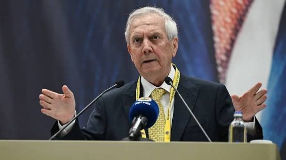 10_Gala_'s tweet photo. Sen kimsin ya

Türkiye ligi ertelensin falan hayırdır

Şikeden hapis yatmış

Şike yaptıysam Fenerbahçe için yaptım diyen kişi

Bi defolup gidin de lig temizlensin 

Siz varoldukça Lig temiz değil

Siz hak ettiğiniz o ligden düşürülme cezasını alamadığınız için bu lig temiz değil https://t.co/6NmBqbJCVZ