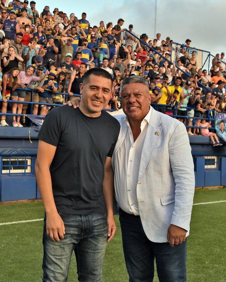 maxpugliese92's tweet photo. “Los árbitros están siendo MUY GOLPEADOS cada partido. El VAR lo mismo”

🗣️ Juan Roman Riquelme, en solidaridad con el arbitraje de Federico Beligoy y Claudio Tapia. https://t.co/t2CylQ04VY