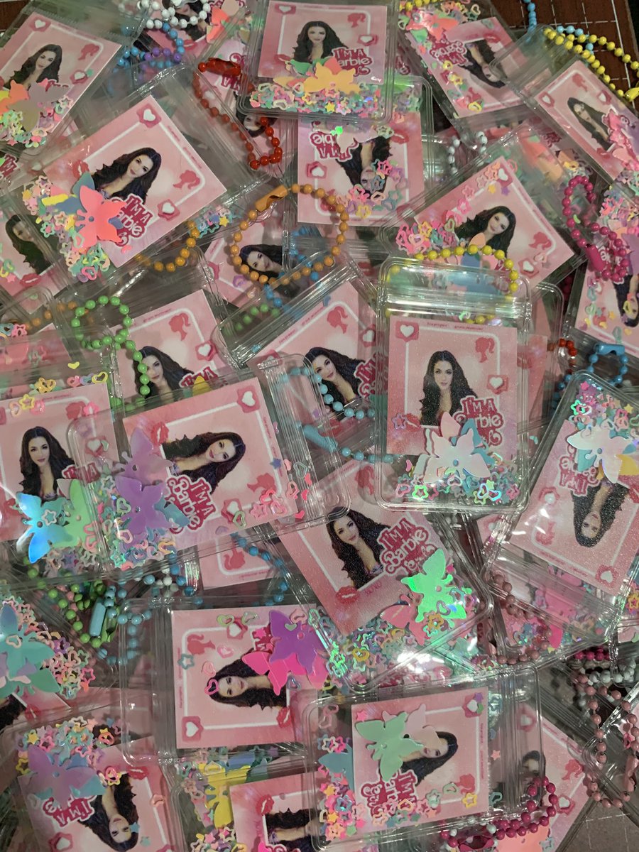 mxessiur's tweet photo. Finale Concert freebies! 🤍 I made a few extra keepsakes for the big night. Free to claim, and I’m also open for trades! If you want one, just message me. 🫶🏻 https://t.co/2U8kOLZmtX