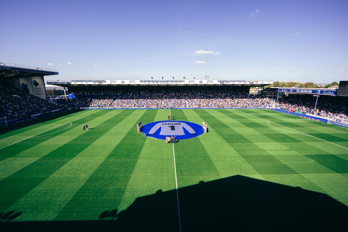 Pompey's tweet photo. Sleep tight, Knightsie. 💙 https://t.co/ZWk6M4Jjik