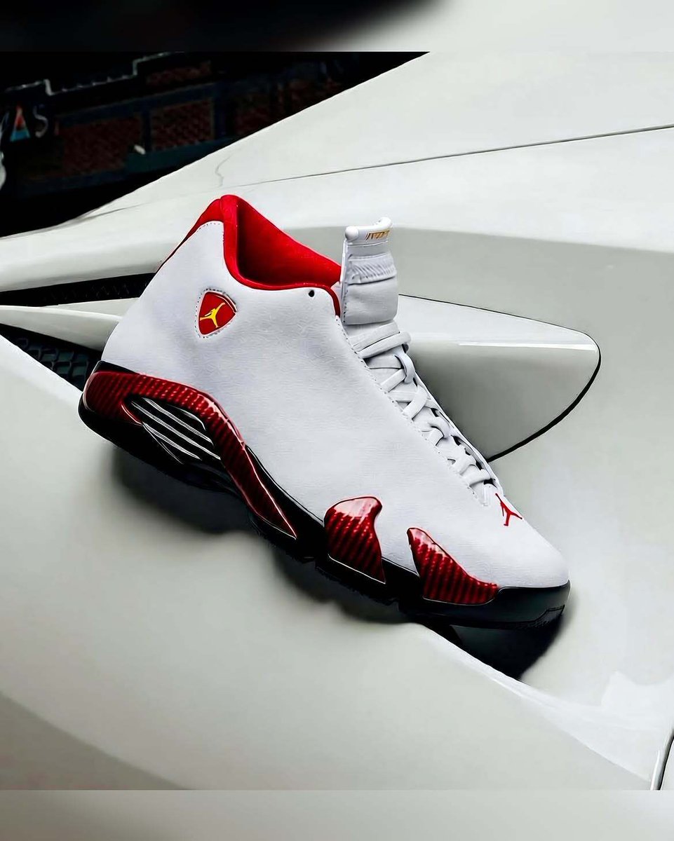 SneakerAlertHD's tweet photo. Air Jordan 14“ Mach 5” 🏎️💨 https://t.co/ySr9GDds1i