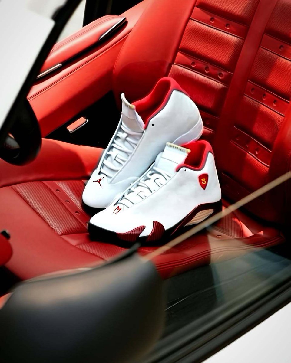 SneakerAlertHD's tweet photo. Air Jordan 14“ Mach 5” 🏎️💨 https://t.co/ySr9GDds1i