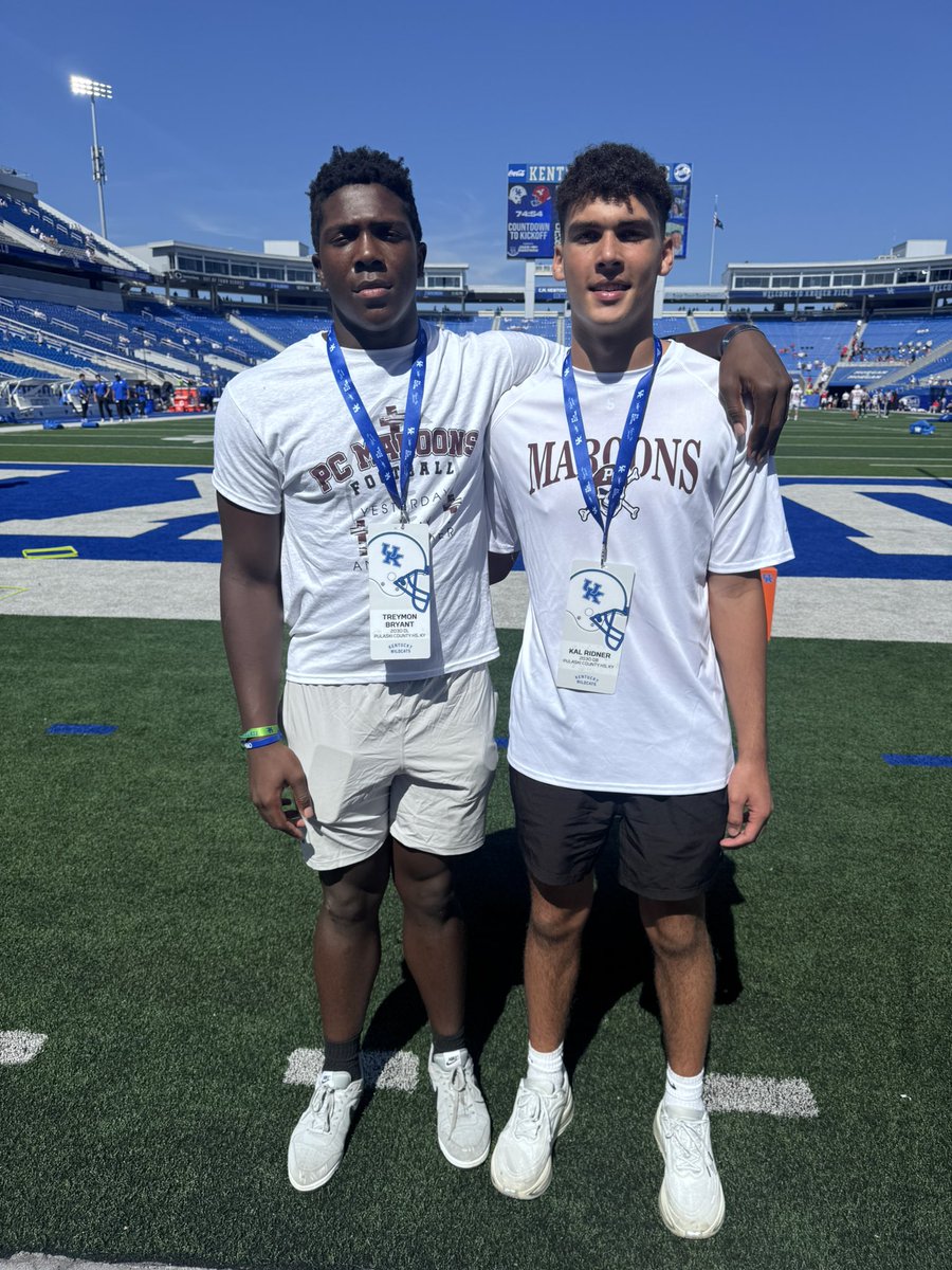 TremonBryant's tweet photo. Great visit @UKFootball today! 🔵⚪️ https://t.co/TjQ64sp9U7
