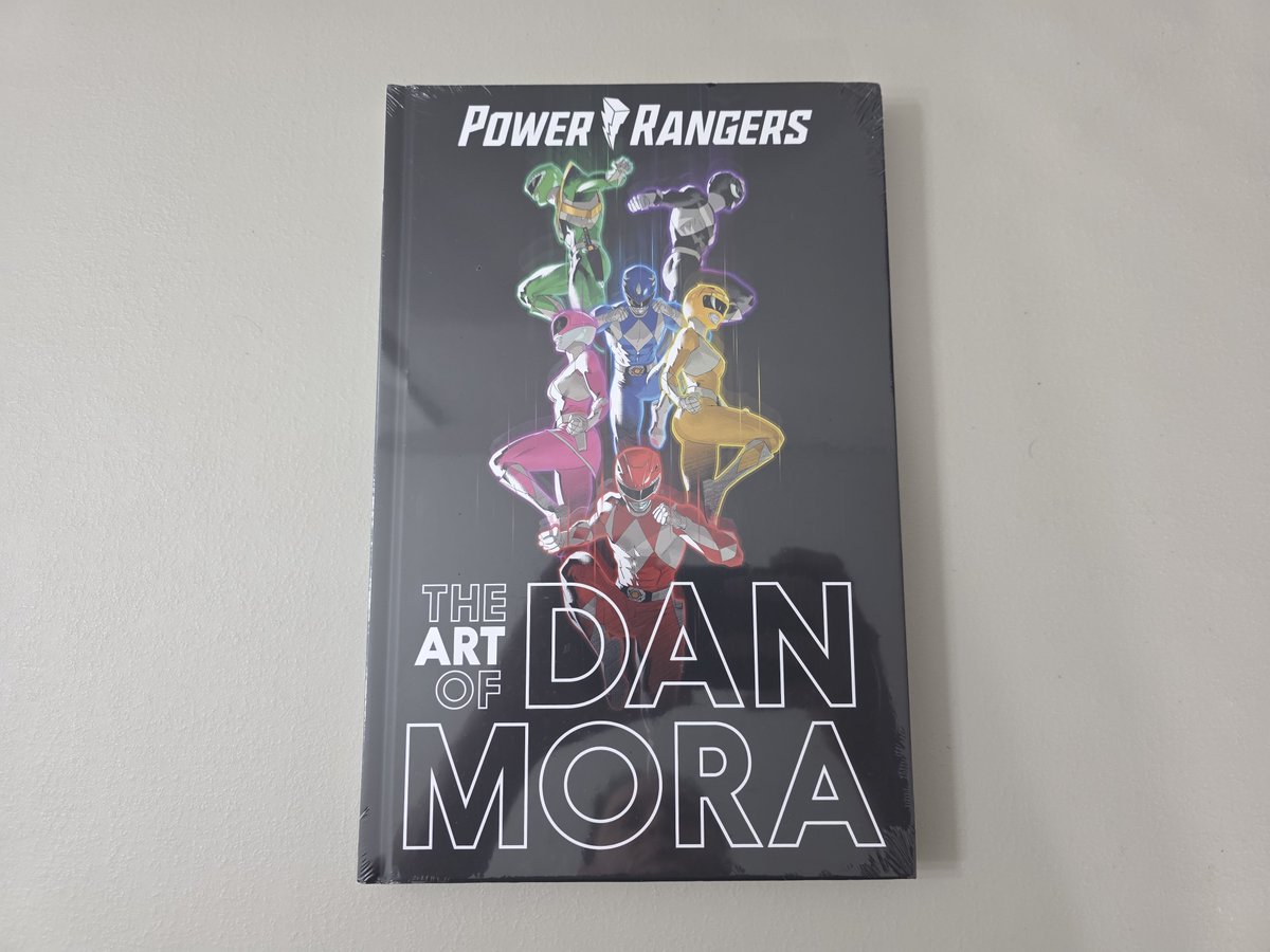 razzle1337's tweet photo. ⚡ Giveaway! ⚡

Repost + Like + Follow to win The Art of Dan Mora Hardcover Book!

Fans outside US can enter, but must pay shipping!

Giveaway ends 9/8! https://t.co/UqGBVYL2ZM