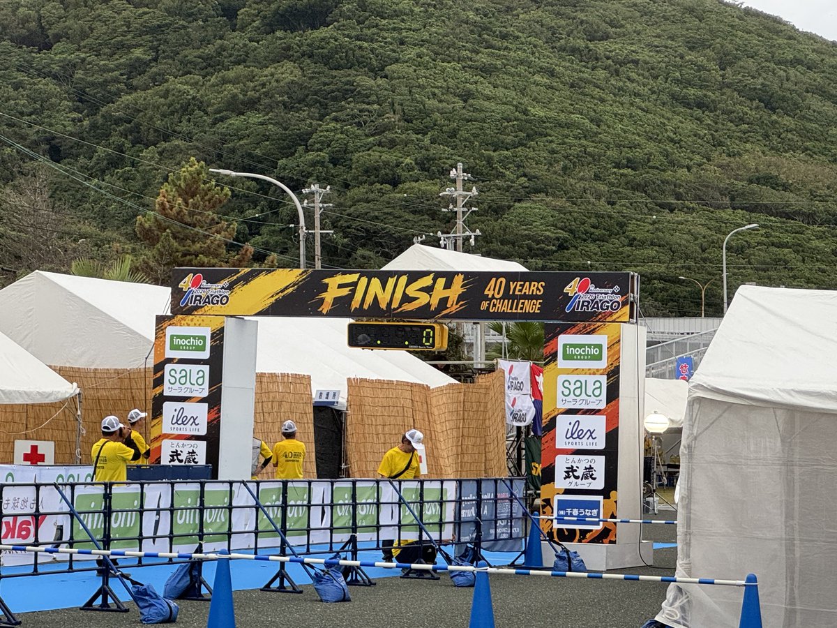 emu__runner's tweet photo. おはようございます☁️
伊良湖トライアスロンの日がやってきました。まだ降ってません。風もほぼ無風です。無事ゴールできるようほどほどに頑張ります。 https://t.co/UyWFYebicY