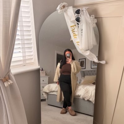 j0des98's tweet photo. #NewProfilePic https://t.co/US4c0C2s2a
